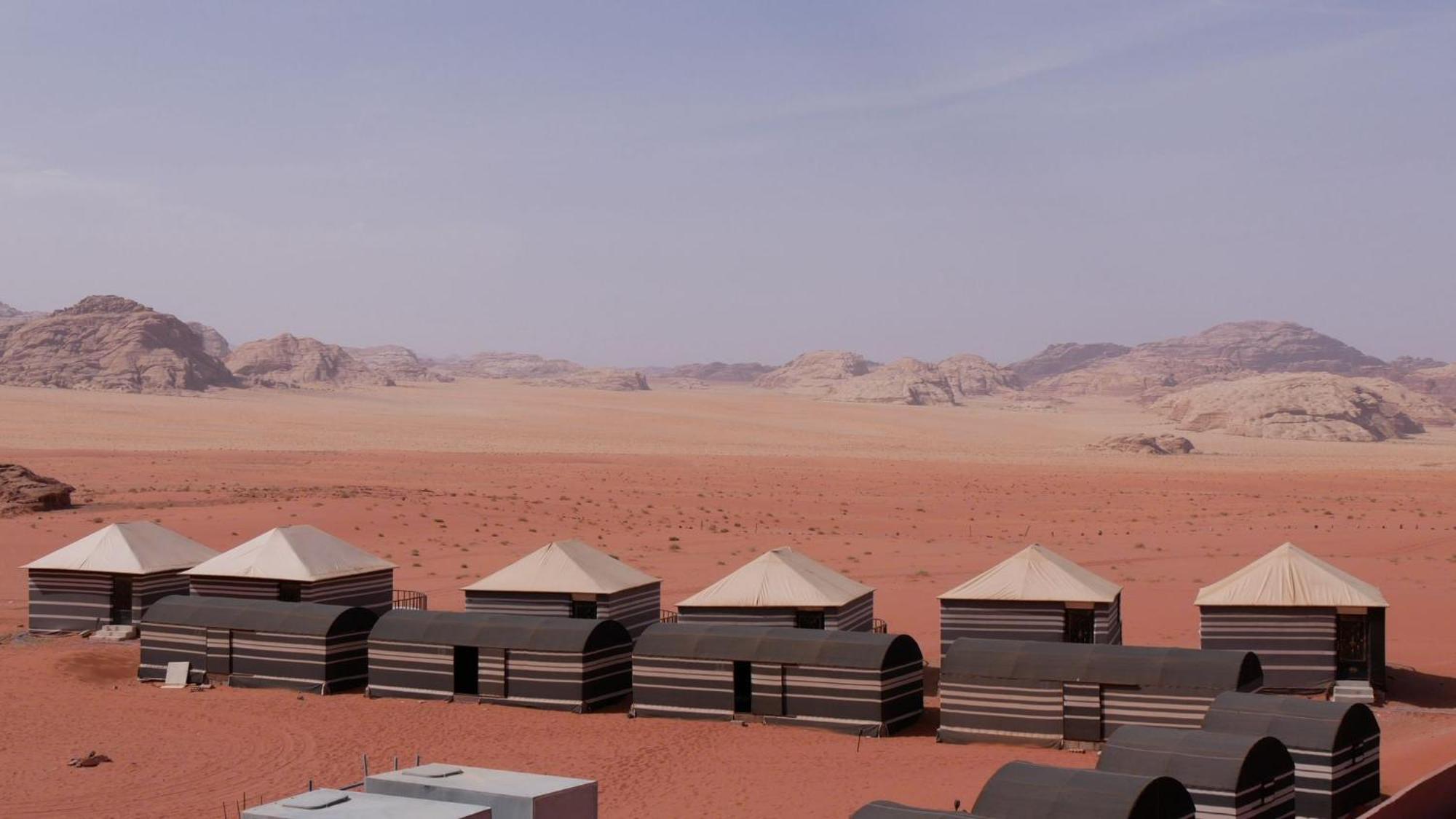 Wadi Rum Candles Camp מראה חיצוני תמונה